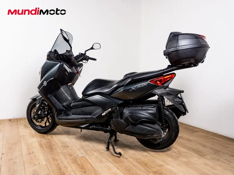 Yamaha X-Max 400 Iron Max ABS (2016) (6)