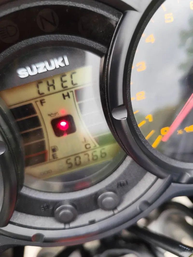 Suzuki V-Strom 650 (2008 - 11) (8)