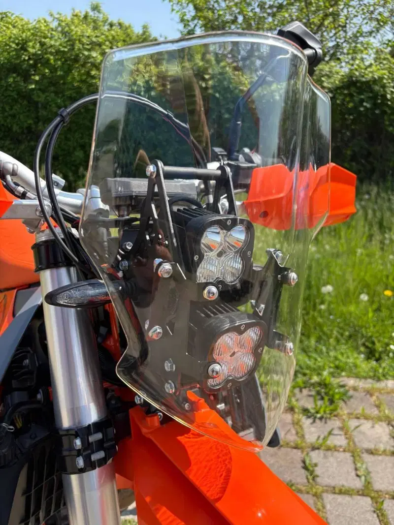 KTM 690 Enduro R (2022 - 25) (7)