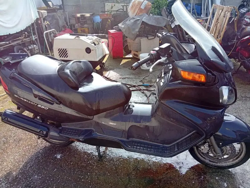 Suzuki Burgman AN 650 (2002 - 03) (2)