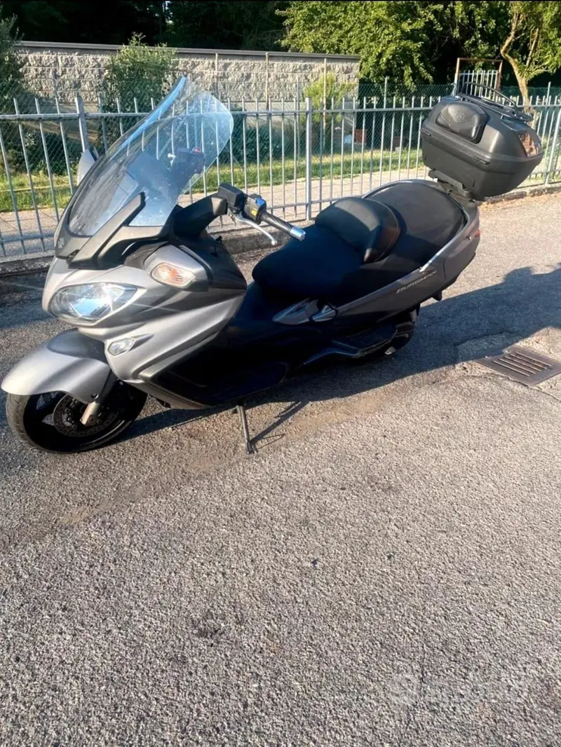 Suzuki Burgman AN 650 Executive ABS (2013 - 17) (2)