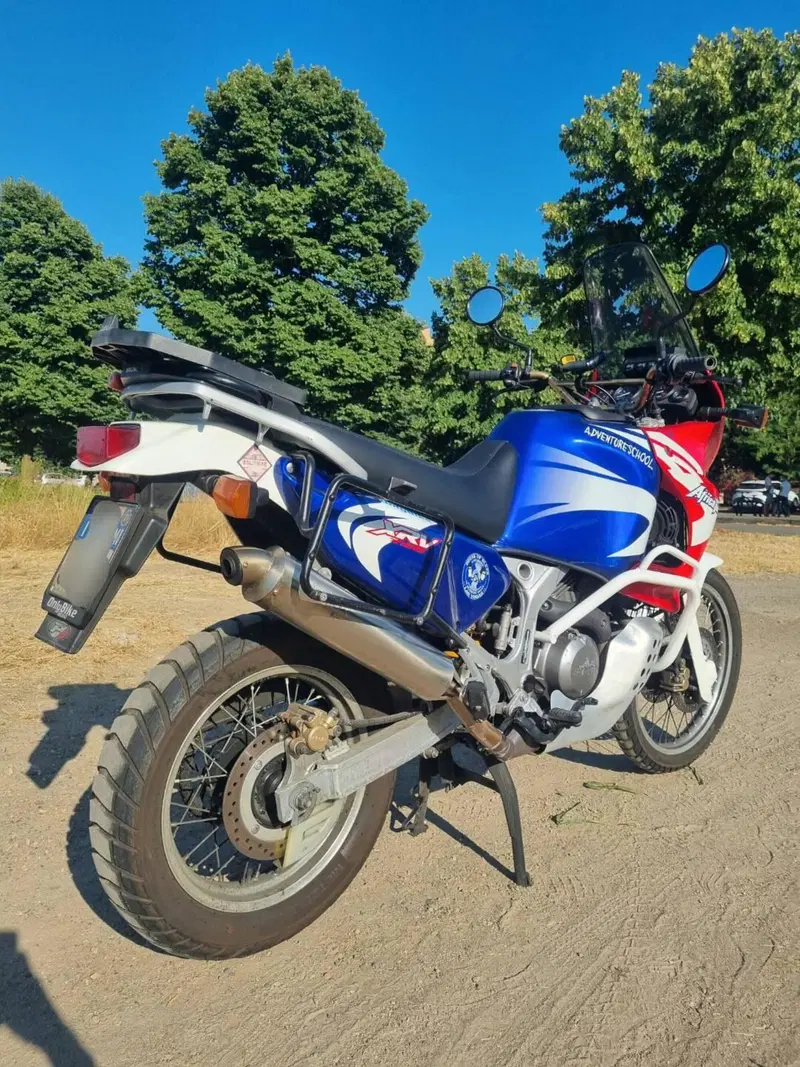 Honda Africa Twin XRV 750 (1996 - 02) (3)