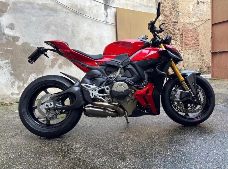 Ducati Streetfighter V4 S (2025 - 26) (2)