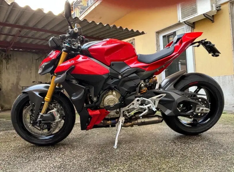 Ducati Streetfighter V4 S (2025 - 26) (3)