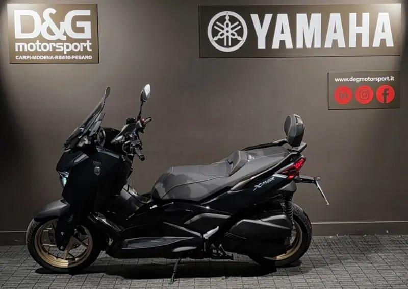 Yamaha X-Max 300 Tech Max (2021 - 24) (3)