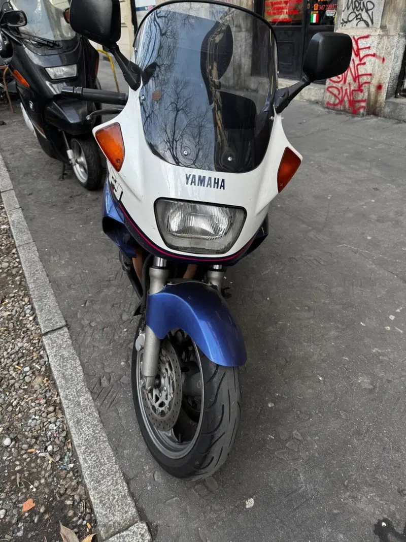 Yamaha Fy 1200