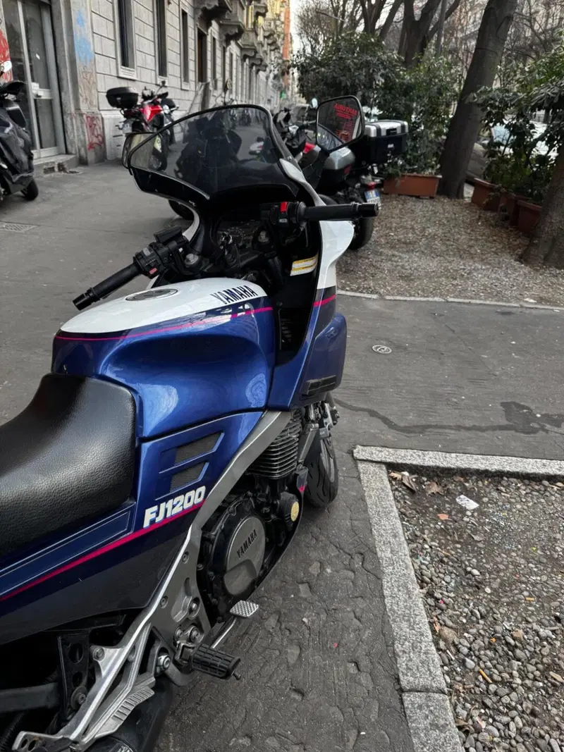 Yamaha Fy 1200 (4)