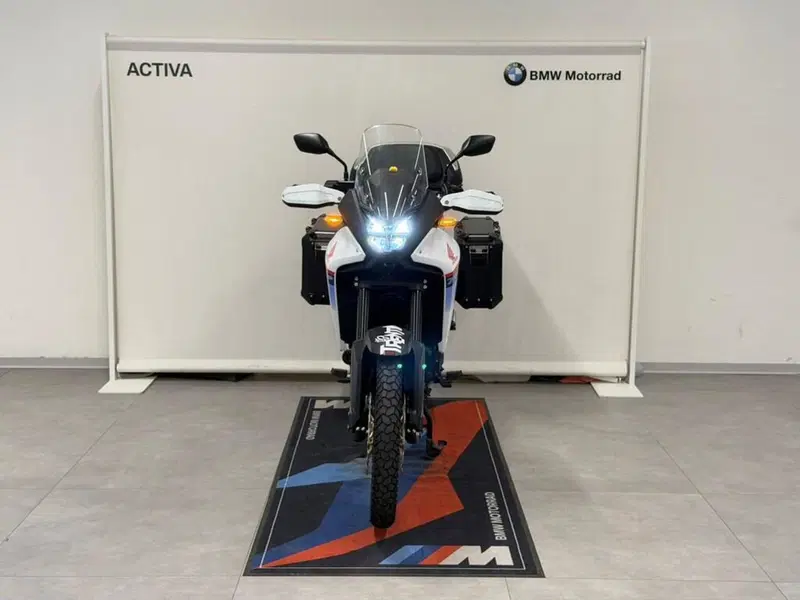 Honda Transalp XL750 (2023 - 24) (3)