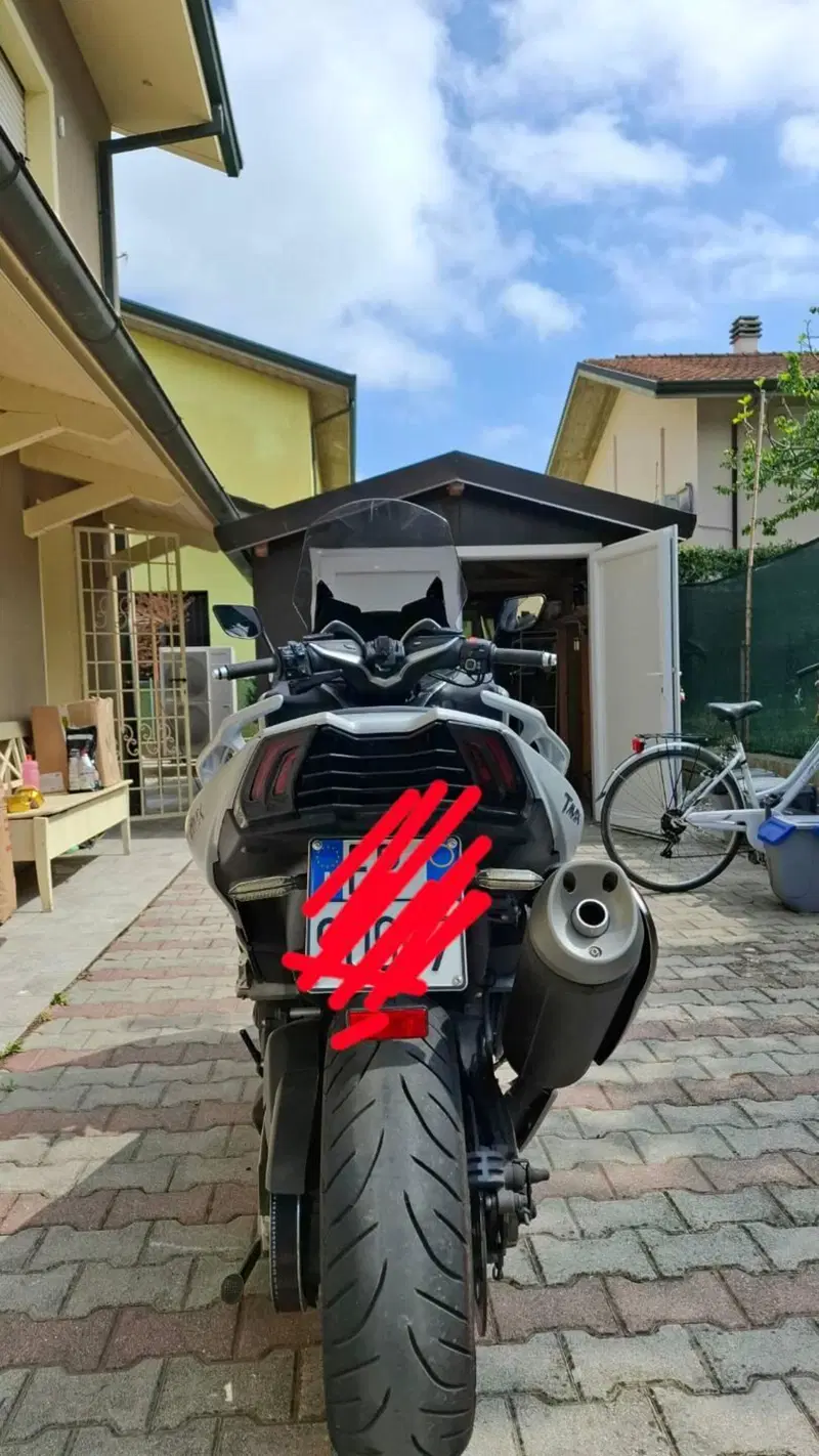 Yamaha T-Max 530 DX (2017 - 19) (7)