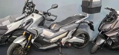 Honda X-ADV 750 (2017) usata