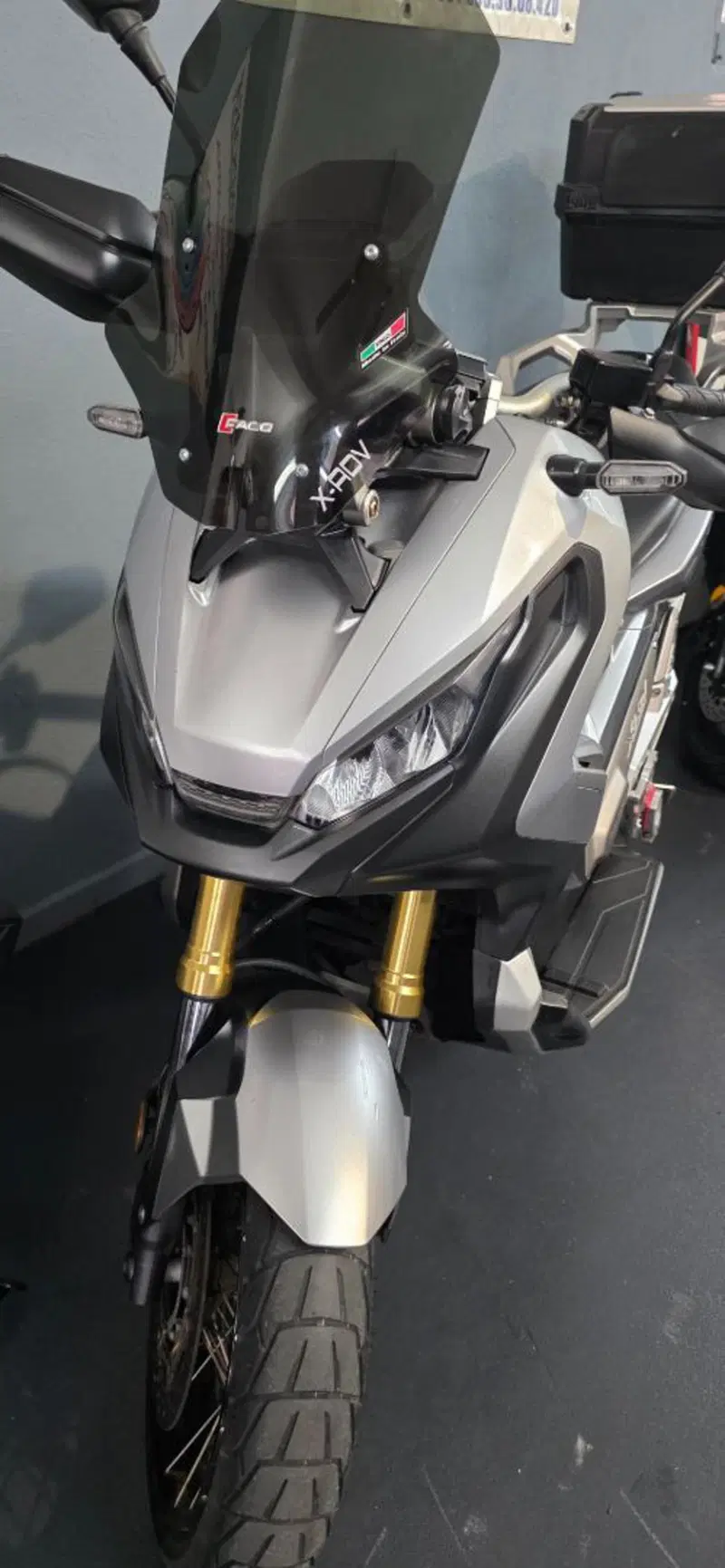 Honda X-ADV 750 (2017) (2)