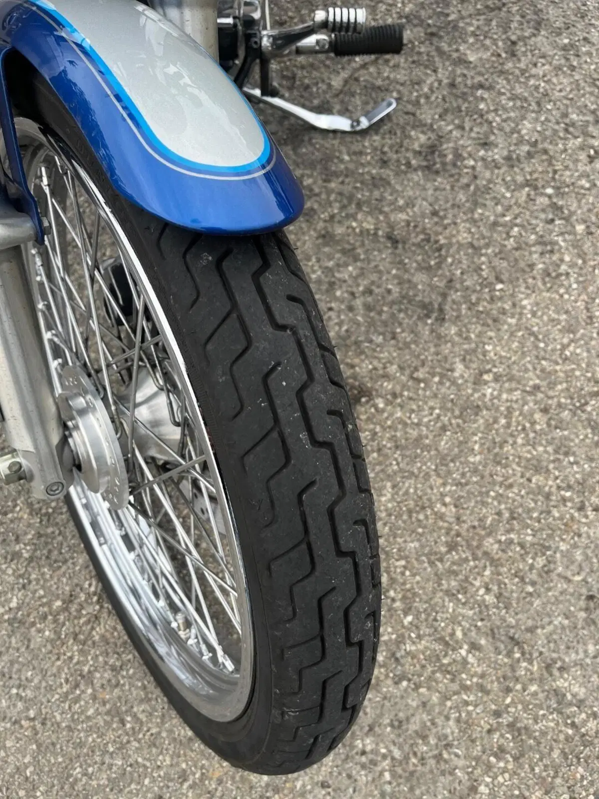 Harley-Davidson 1200 Custom (2007 - 13) - XL 1200C (6)