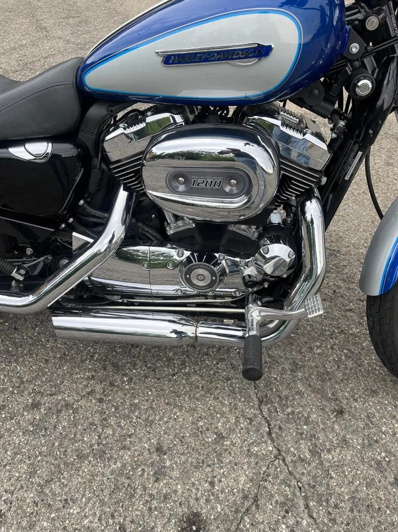 Harley-Davidson 1200 Custom (2007 - 13) - XL 1200C (10)