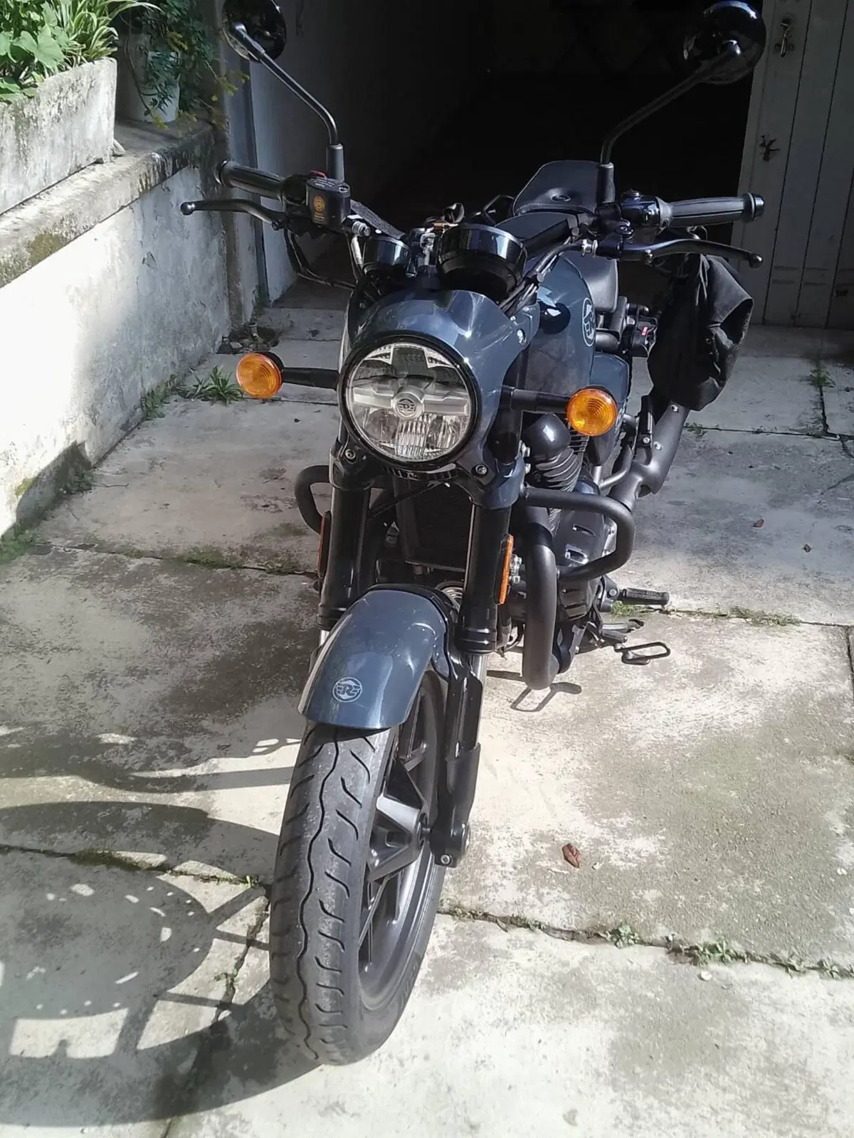 Royal Enfield Shotgun 650 (2024 - 26) (2)