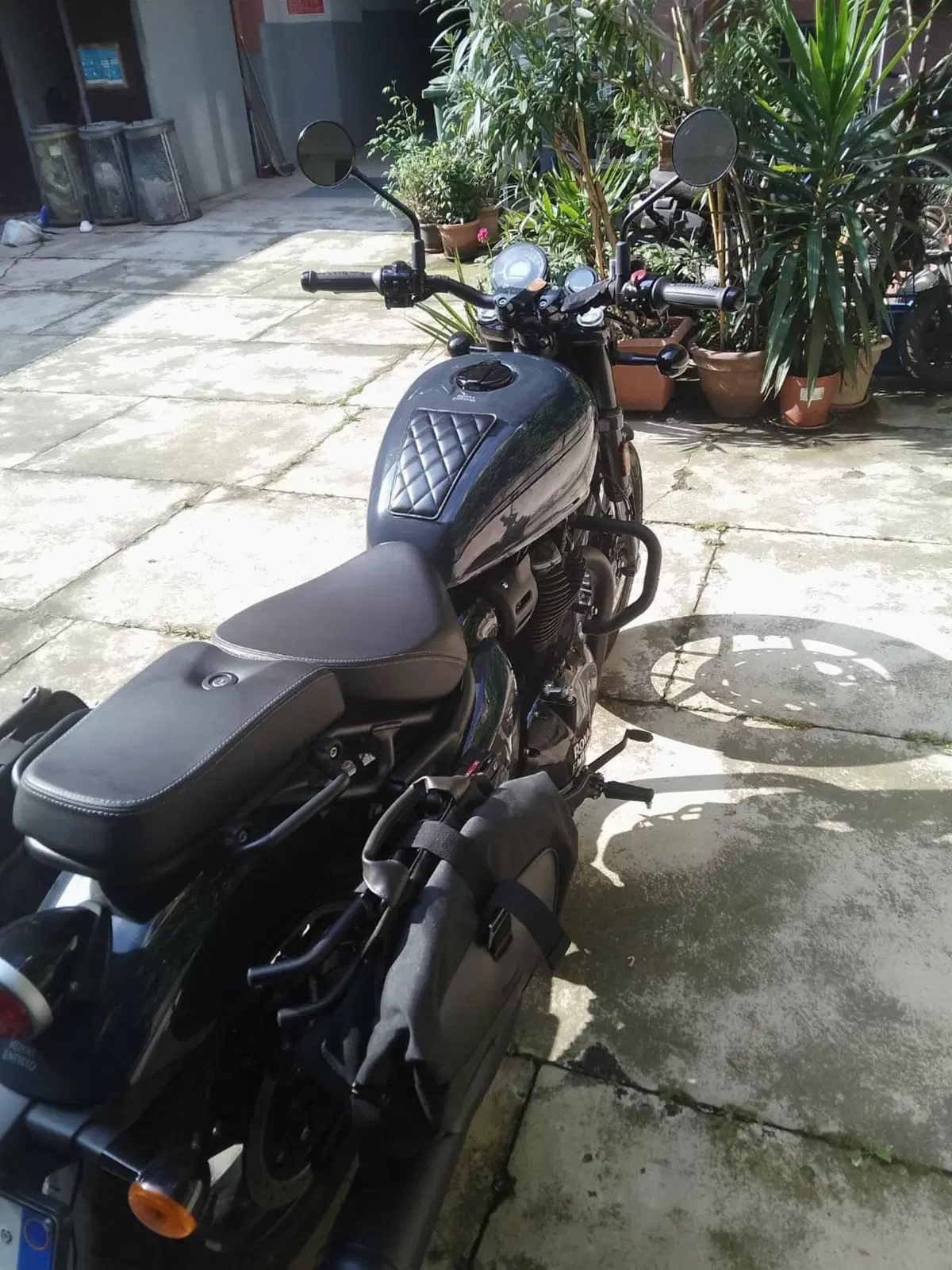 Royal Enfield Shotgun 650 (2024 - 26) (3)