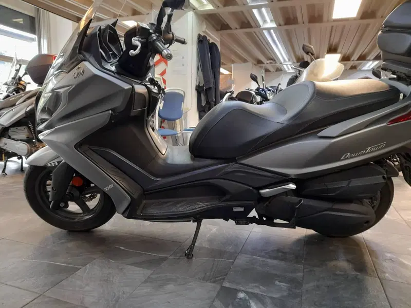 Kymco Downtown 350i ABS (2016 - 20) (2)