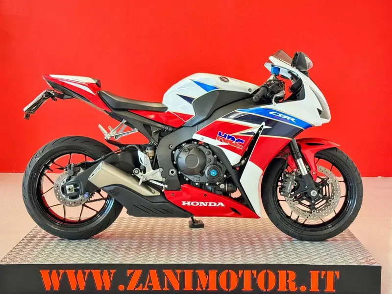 Honda CBR 1000 RR Fireblade (2012 - 16)