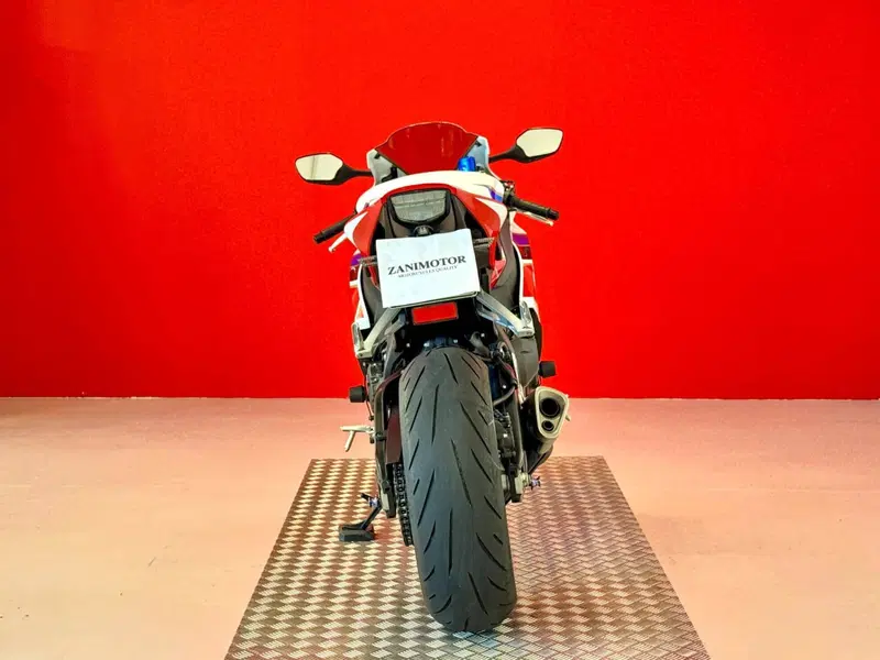 Honda CBR 1000 RR Fireblade (2012 - 16) (7)