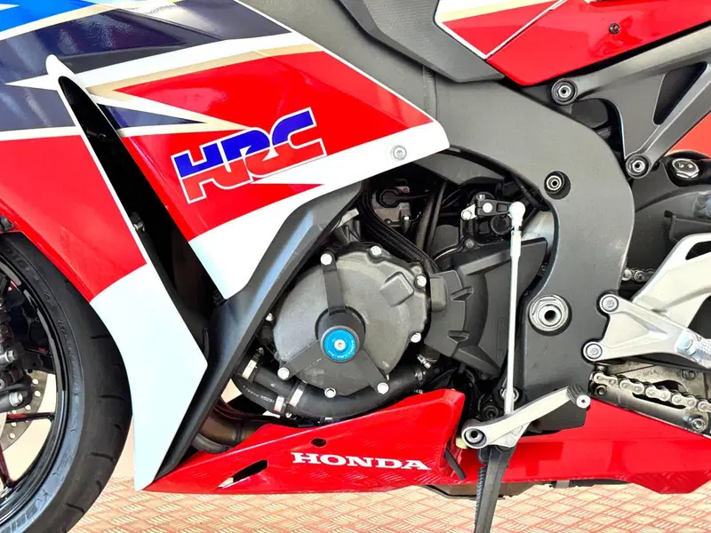 Honda CBR 1000 RR Fireblade (2012 - 16) (15)
