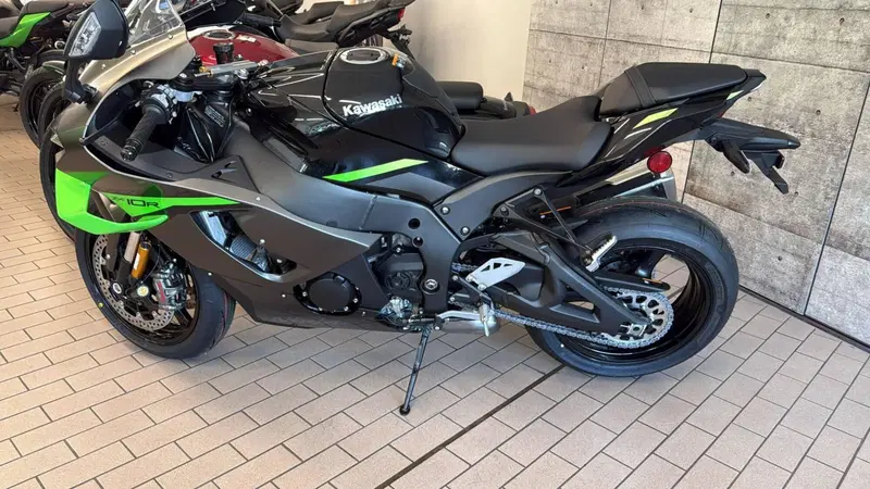 Kawasaki Ninja 1000 ZX-10R (2026)