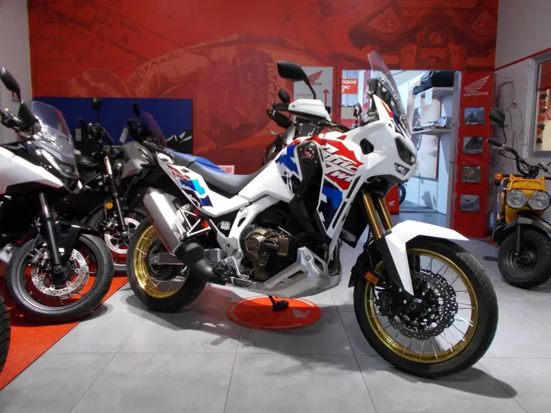 Honda Africa Twin CRF 1100L Adventure Sports DCT (2024 - 26) (11)