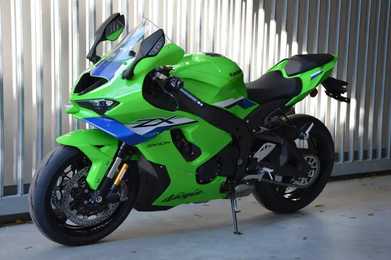 Kawasaki Ninja 1000 ZX-10R (2026) (3)