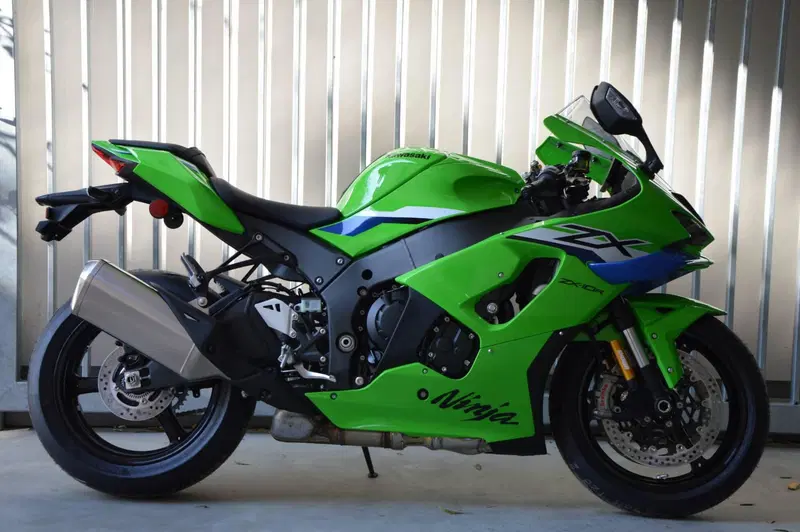 Kawasaki Ninja 1000 ZX-10R (2026) (5)