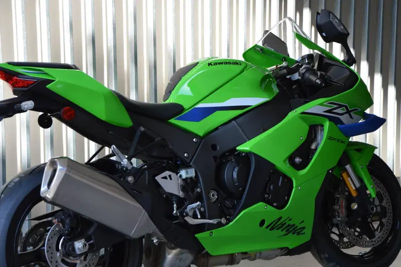 Kawasaki Ninja 1000 ZX-10R (2026) (8)