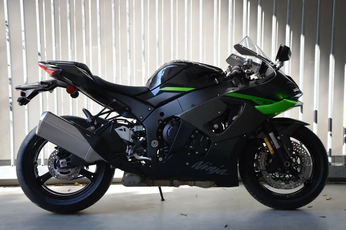 Kawasaki Ninja 1000 ZX-10R (2026)