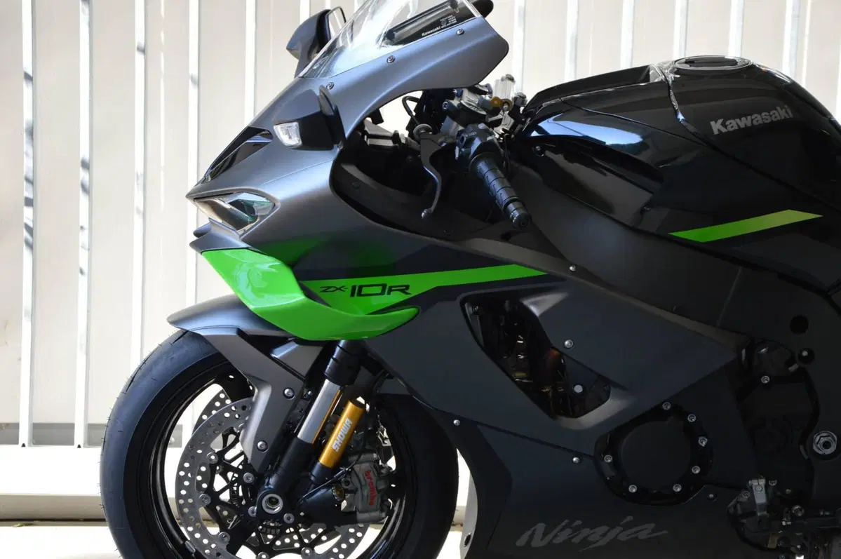 Kawasaki Ninja 1000 ZX-10R (2026) (9)