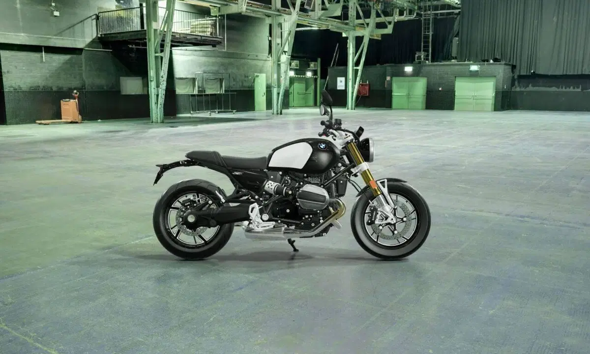Bmw R 12 nineT (2023 - 26) (2)