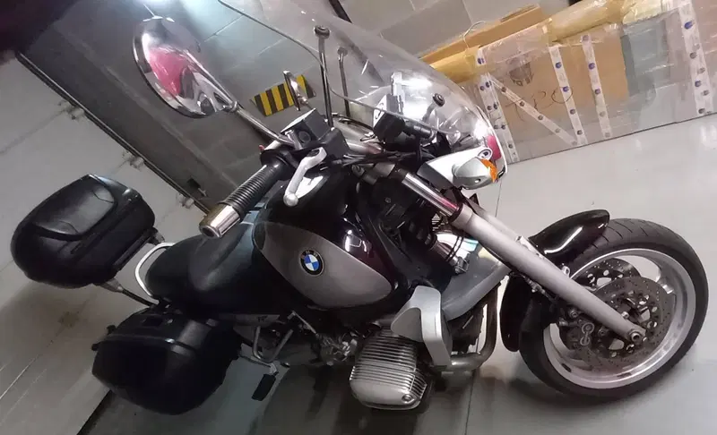 Bmw R 1100 R (6)