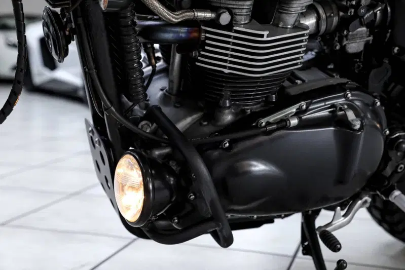 Triumph Bonneville (2007 - 16) (16)