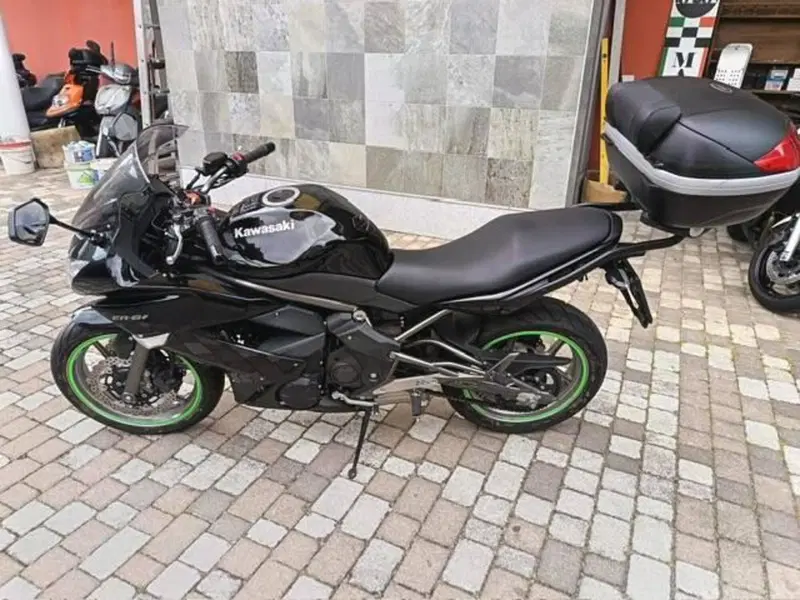Kawasaki ER-6F (2009 - 11)