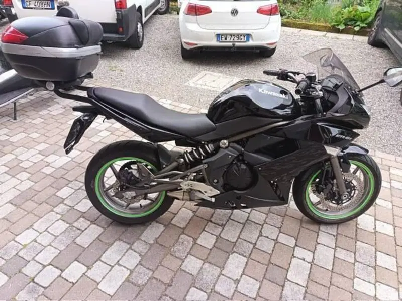 Kawasaki ER-6F (2009 - 11) (4)
