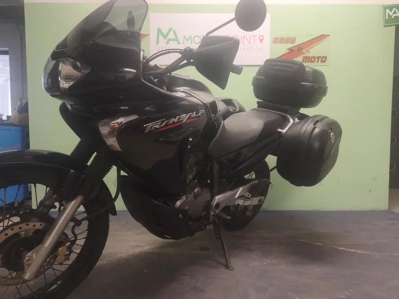 Honda Transalp XL 650V (2005 - 06) (2)