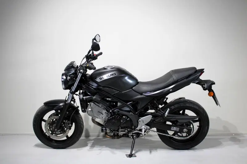 Suzuki SV 650 (2016 - 20) (4)