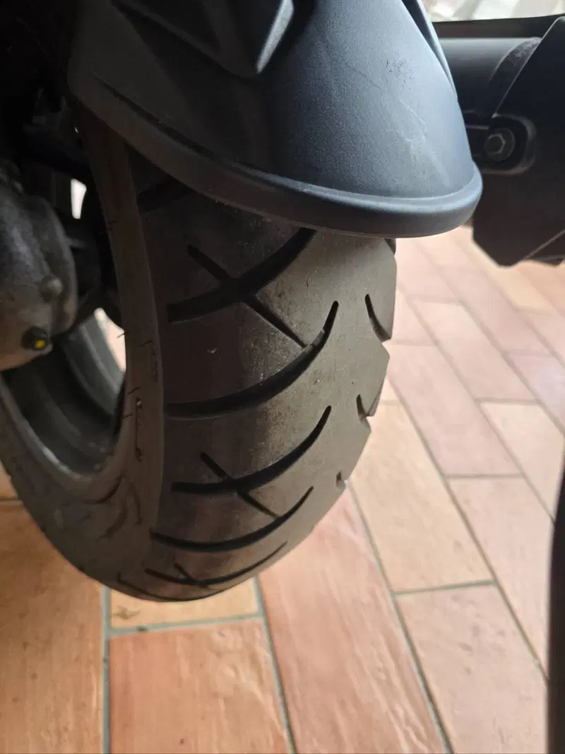 Kymco Downtown 350i TCS (2021 - 25) (8)