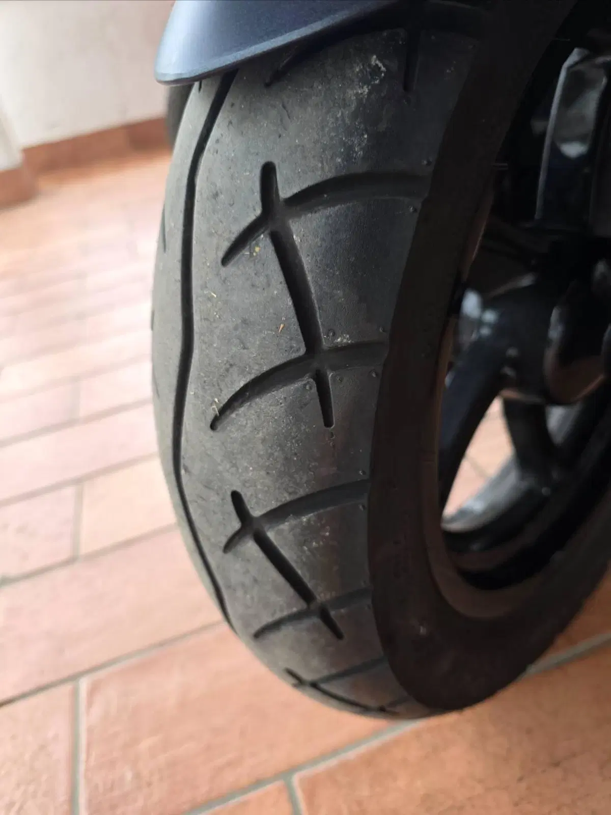 Kymco Downtown 350i TCS (2021 - 25) (9)