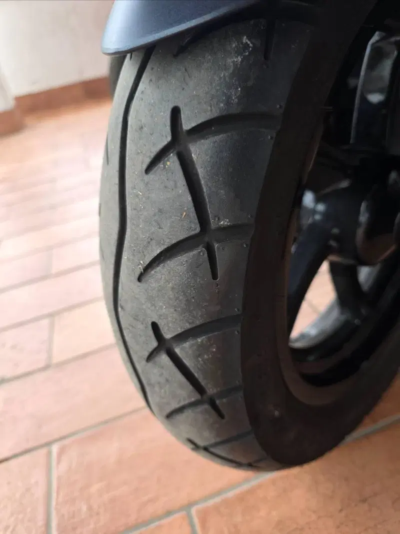 Kymco Downtown 350i TCS (2021 - 25) (9)