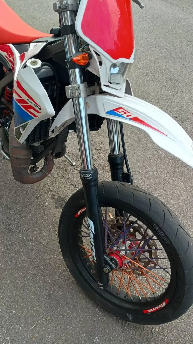 Fantic Motor Motard 50 M Performance 2t (2018) (3)