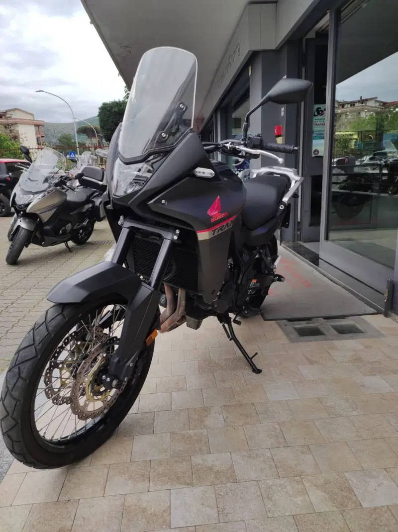 Honda Transalp XL750 (2023 - 24) (3)