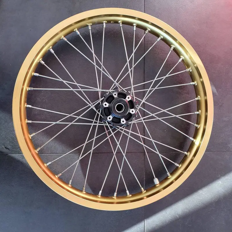 Cerchio anteriore Honda Africa Twin CRF1000 2016-2 (2)