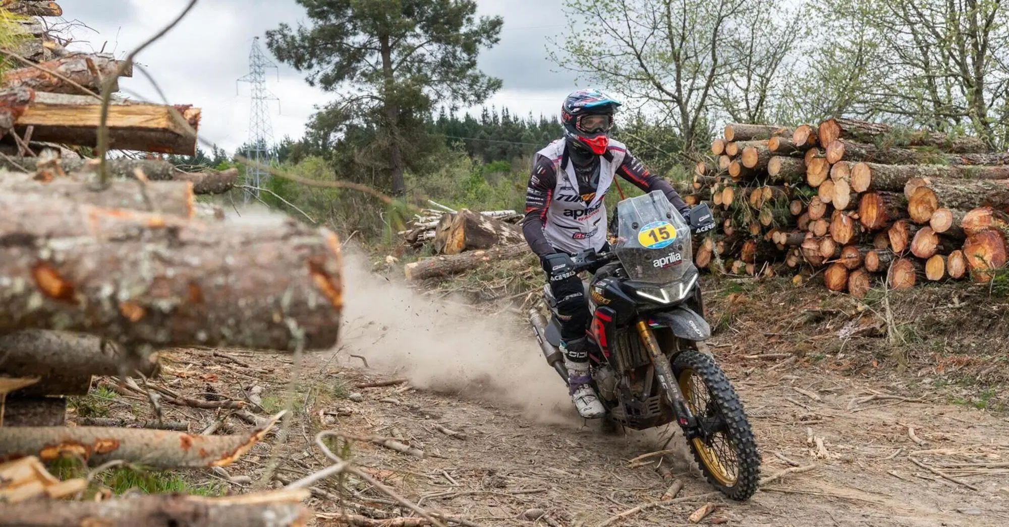 Motopiston Rally TT European Rally Cup. Galicia Rally, doppietta Aprilia - Dakar - Moto.it