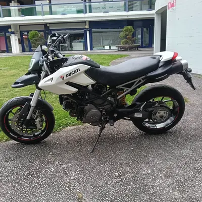 Ducati Hypermotard 796 (2012) usata