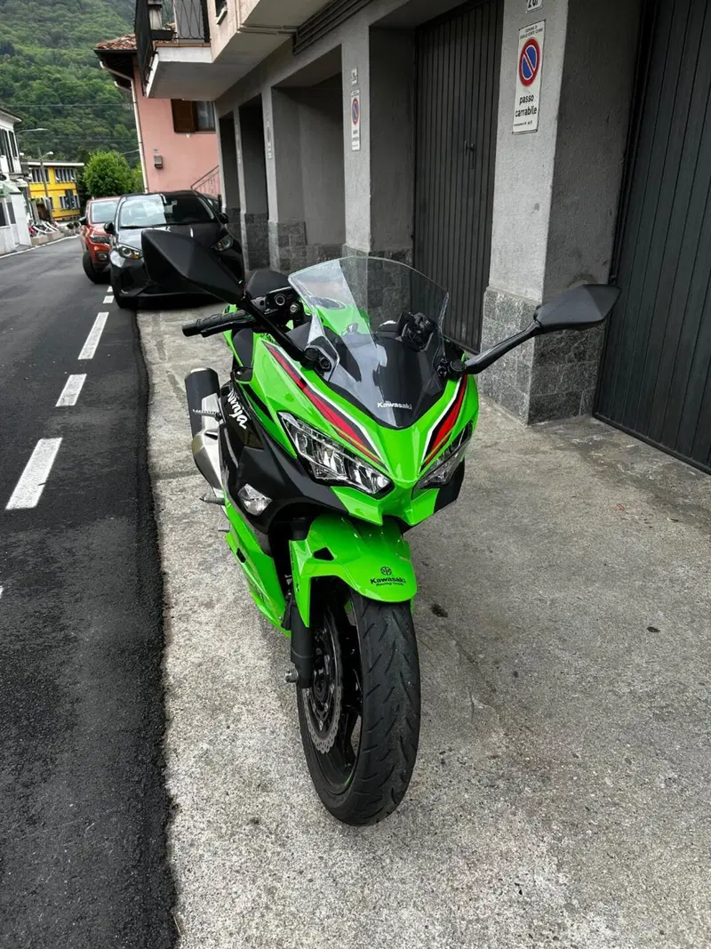 Kawasaki Ninja 400 (2023) (2)
