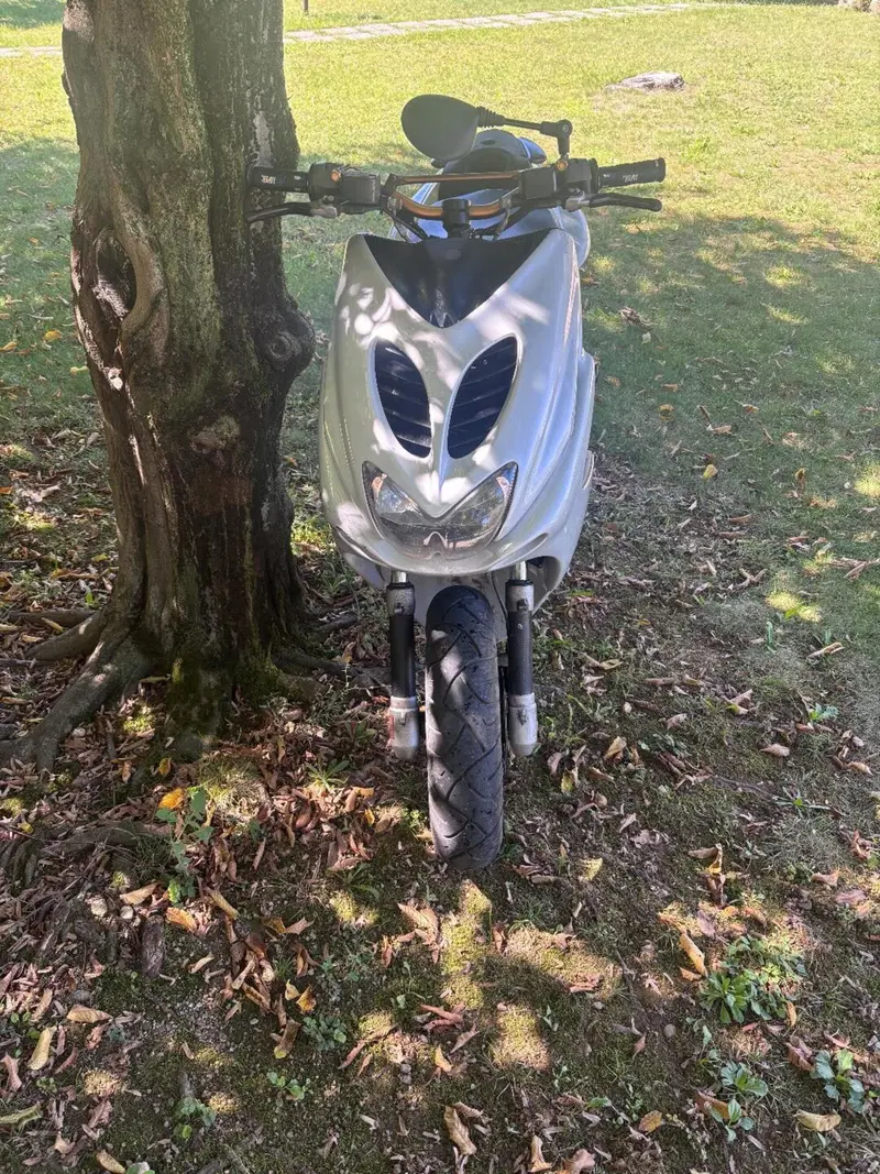 Yamaha Aerox 50 (1999 - 07) (4)
