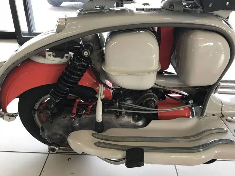 Lambretta 125 LI (9)