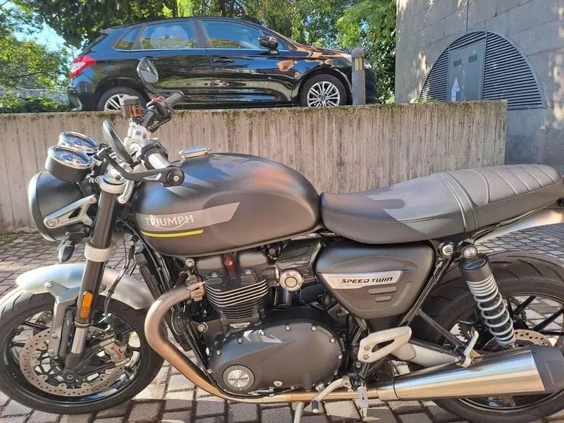Triumph Speed Twin 1200 (2021 - 24) (3)