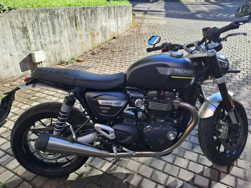 Triumph Speed Twin 1200 (2021 - 24) (9)